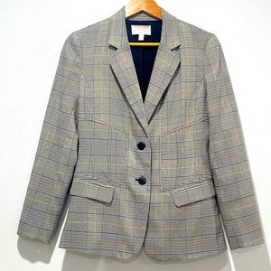 NWOT Chelsea28 plaid , two button blazer. Size S